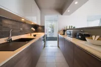 Luxurious B2 in a small complex with communal heated pool 100m from the sea Các khách sạn ở Charco del Palo