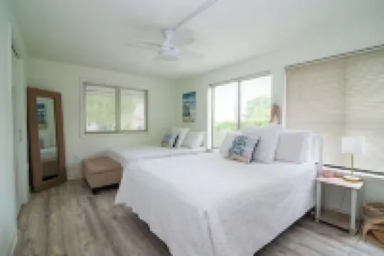 Delightful & Modern seaside escape/Handicap Access