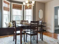 2nd floor loft near the lake! Hotels in Manitowoc