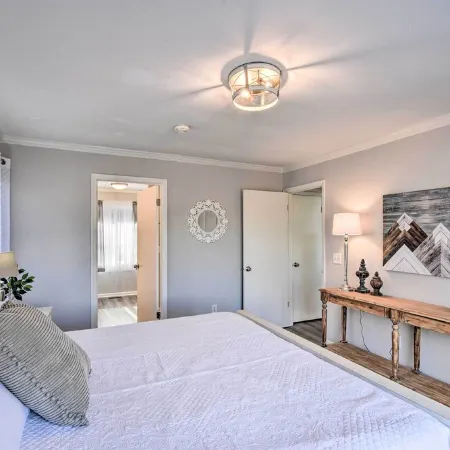Sky Valley Retreat w/ Resort-Style Amenities! Golf,Swim,Hike,Explore!