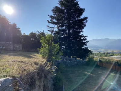 Beautiful mountain house in Odeillo, 3 bedrooms Hotel dekat Station de Ski - Font Romeu Pyrénées 2000