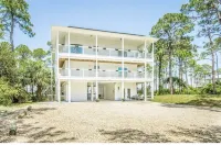 Happiness Bay: Saint George Island Waterfront Luxury