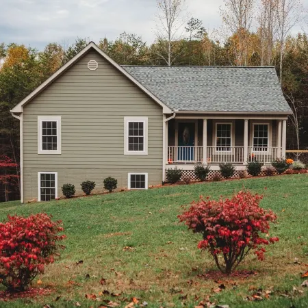 Whole home on 5 acres. Minutes from vineyards, SNP, and CHO airport. 30 min UVA