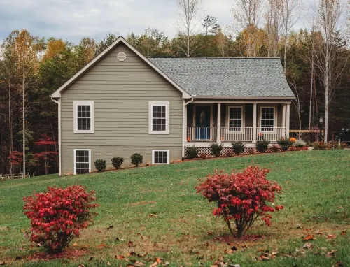 Whole home on 5 acres. Minutes from vineyards, SNP, and CHO airport. 30 min UVA