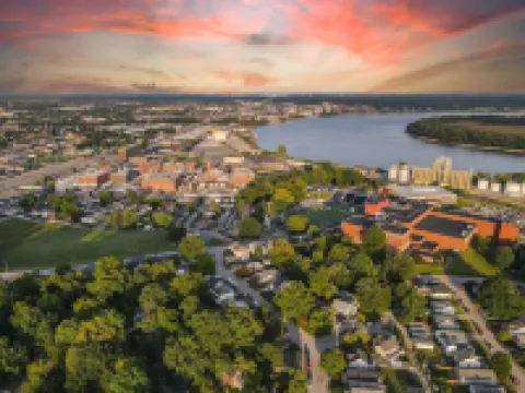 Spacious 4Br Family Haven w/ Backyard-Patio-Pets OK