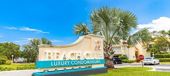 Beach Club Luxury Condominium Hotels in Melbourne