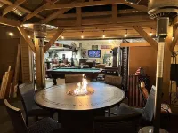 TUDOR COTTAGE SUITE - Autzen Stadium - PK Park - UO - Hayward Field