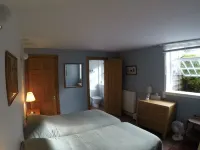 The Vintage - A Hidden Gem, 200 yards from the 1st tee of the Old Course