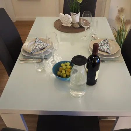 Ground floor/quiet/WLAN/terrace with garden and the sound of waves/holiday from day 1