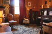 Gap Mercantile Cottage