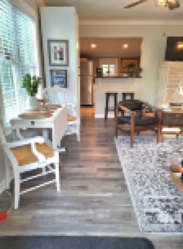 The Artist's Cottage is the ideal home away from home!