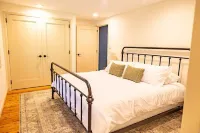 Maple Ridge Modern Rustic Retreat where Modern comfort meets Rustic Charm