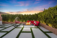 New: Gameroom, Pool, Spa, Firepit