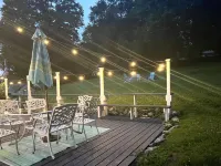 Historic charmer w/firepit surrounded by restaurants, shops and hiking trails Hotels near Manchester Baptist Church