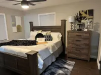 Sylvia’s Getaway Hotel in zona Longview World of Wonders