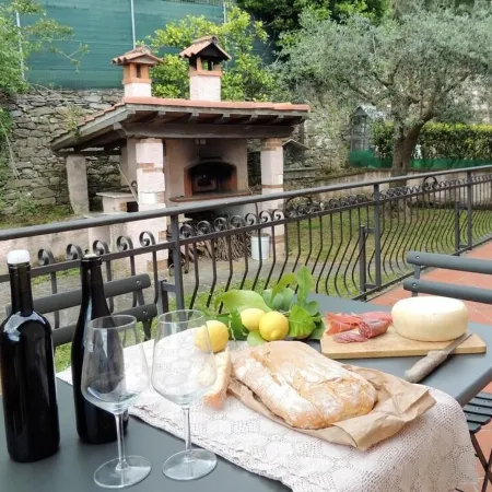 Quite, exclusive apartment, sea view, garden with bbq, equipped terrace