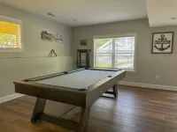 5-Bedroom Vacation Home with Private Slip, Just 10 Minutes from the Marina