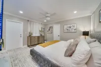 Modern home 10 minutes from Ft. Lauderdale beach!