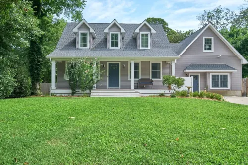 Beach House Bliss - Cape MayCoastal retreat w/space for multiple families!