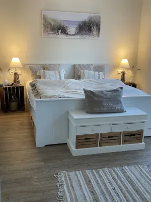 RESIDENZ-MEERESRAUSCHEN vacation apartment with sauna directly on the beach - pure relaxation