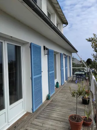 Maison de Famille à 10 Minutes à Pieds de la Plage et des Commerces