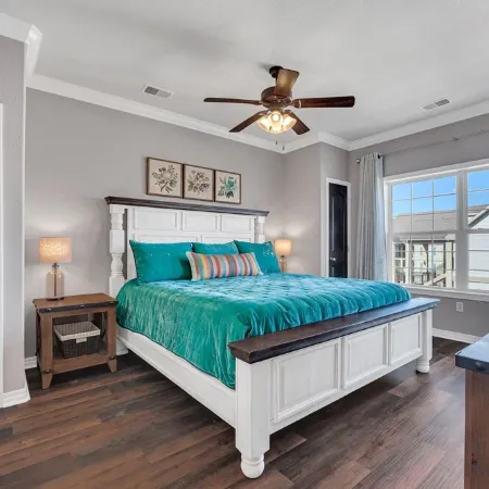 Beautiful accommodations in a terrific location with Christmas decor Nov-Jan.