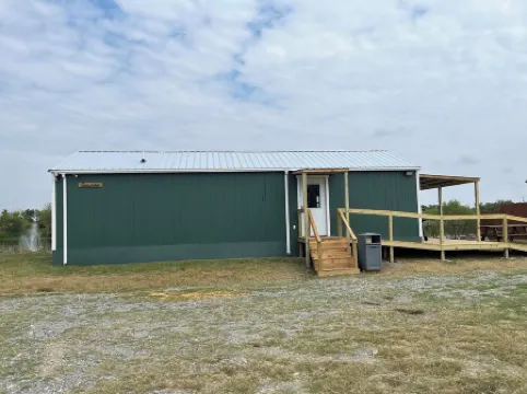 Bass Lodge - Lakefront - New