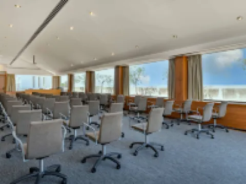 AC ホテル ジェノヴァ ア マリオット ライフスタイル ホテル ジェノアのホテル