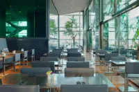 Renaissance Barcelona Fira Hotel - Aamiainen