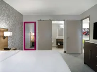 Home2 Suites by Hilton Grand Rapids Airport Hotels in Grand Rapids