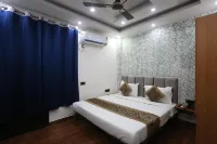 Hotel Twamev Couple Friendly Laxmi Nagar Hotels in East Delhi