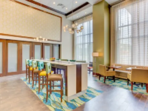 Hampton Inn & Suites Manchester Hotels in Coffee County