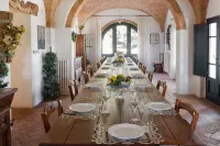 Tuscan house for groups,families,Authentic,Nature, Peace,Pool,Exclusive, Privacy