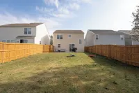 12Mins To Louisville, Gameroom, Patio&Grill - RusticElephant Hôtels à : Comte de Clark