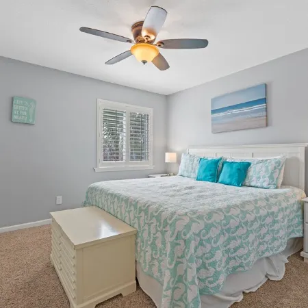 Southbay by the Gulf, 3 BR, Pool out Front Door, Gas Grill, 5min walk to beach