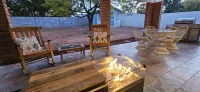 La Puerta Azul 3-bedroom home Hot Tub too! 10 minutes to Ft Huachuca Hotel dekat Patterson Observatory