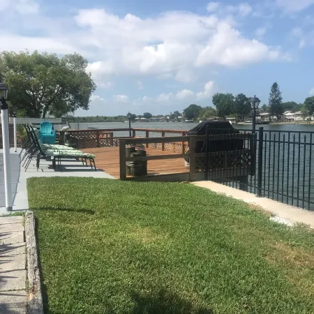 GREAT LOCATION WATERFRONT, HEATED POOL! BEAUTIFUL SUNSETS, ALL PETS STAY FREE!