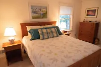 Rudman's Retreat. Deep waterfront 2 Bedroom home with spectacular sunset views. Hotels in Harpswell