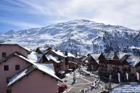 Duplex 8 beds, 50m from the slopes, Coeur Station Hotels in Valmeinier