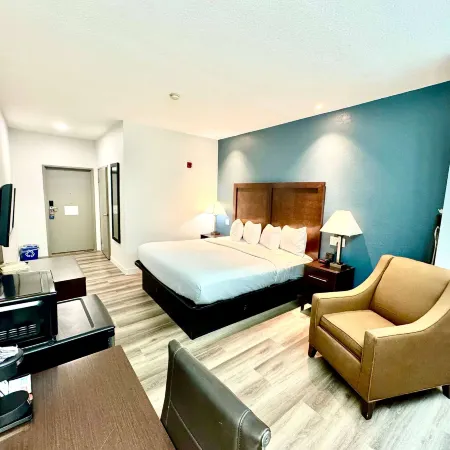 Baymont by Wyndham Richmond I-70