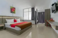 RedDoorz Plus @ Vantas Hotel Parbaba Hotels in Situngkir