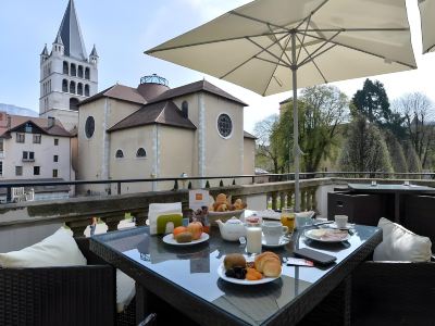 Royal Annecy Apparthôtel