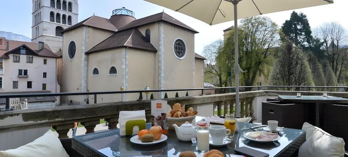 Royal Annecy Apparthôtel Hotel a Annecy