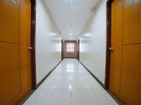 RedDoorz near Angeles University Foundation