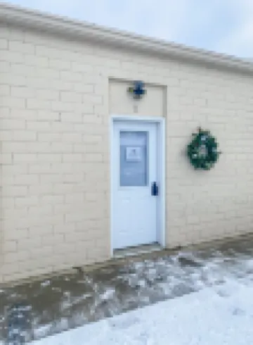 Modern meets historic charm! Unique stay in historic little town on the prairie โรงแรมใน