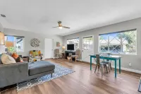 Charming guest house in Riverside near UCR, Mission Inn and Downtown