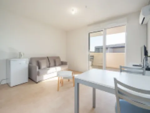 La Dune B 塞里尼昂住宿飯店