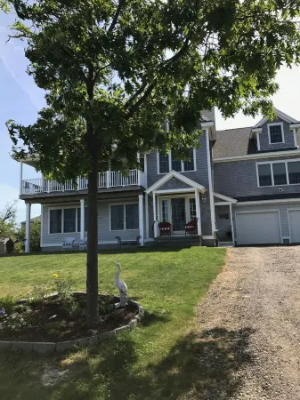 Quintessential Maine Get-a-Way.