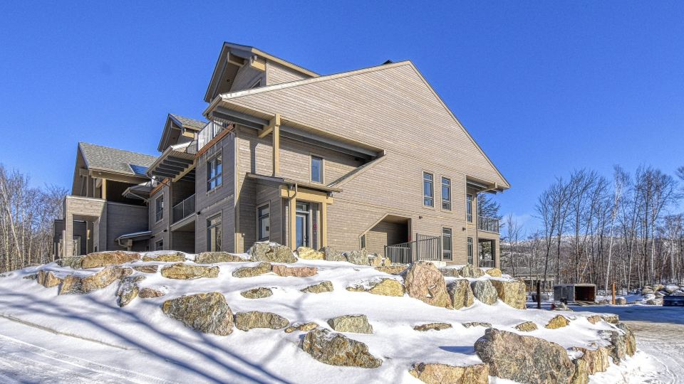 105 Verbier Building 12