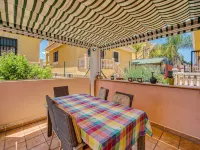 Coastal Comfort in Orihuela Hotels near Paddy's Point